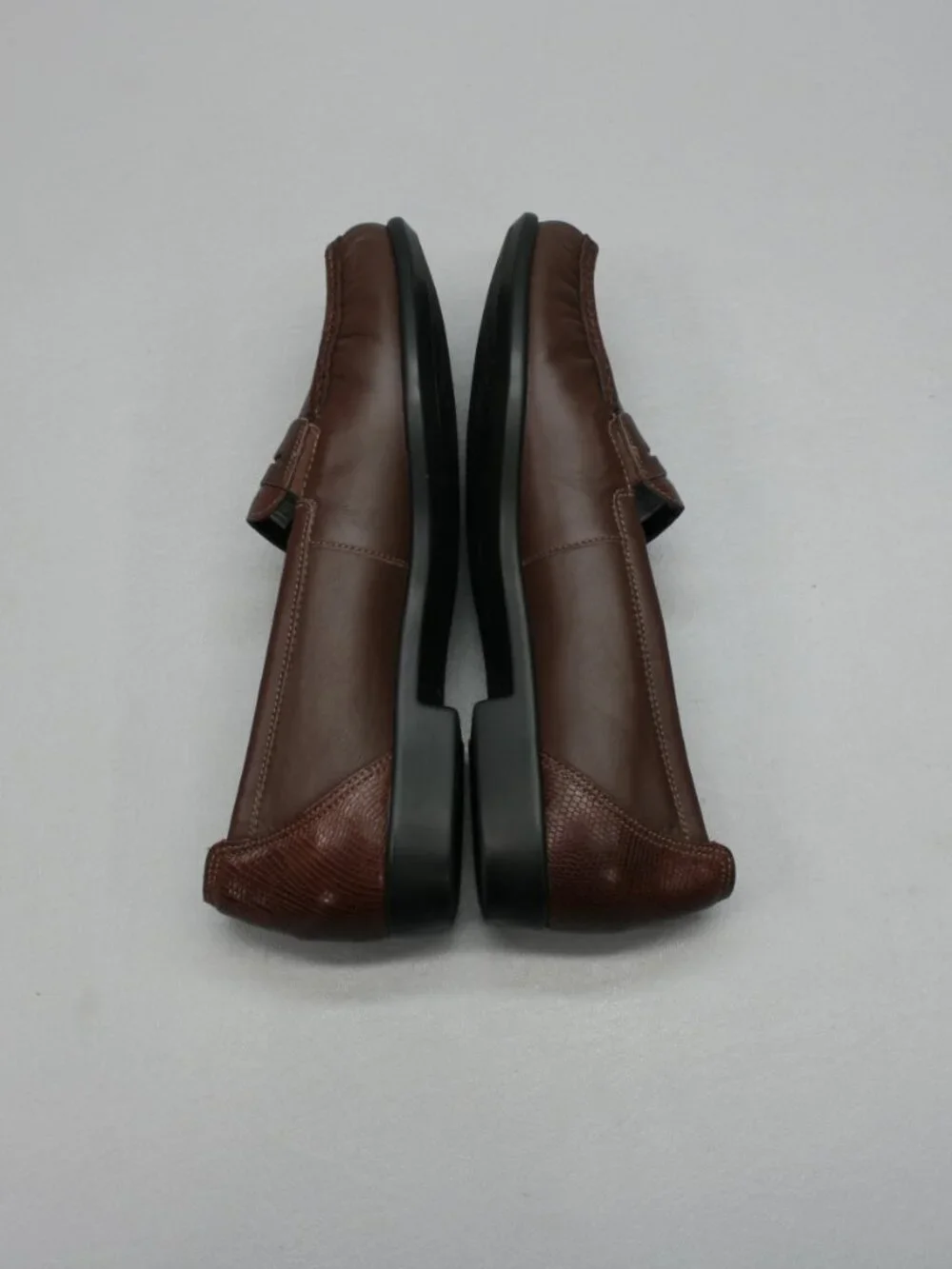 SAS Ladies 9 N Narrow Penny J Sienna Brown Leather Slip-on Shoes Loafers - USA